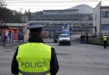 ДРАМА У ТРЕПЧИ: 100 рудара заробљено 700 метара испод површине